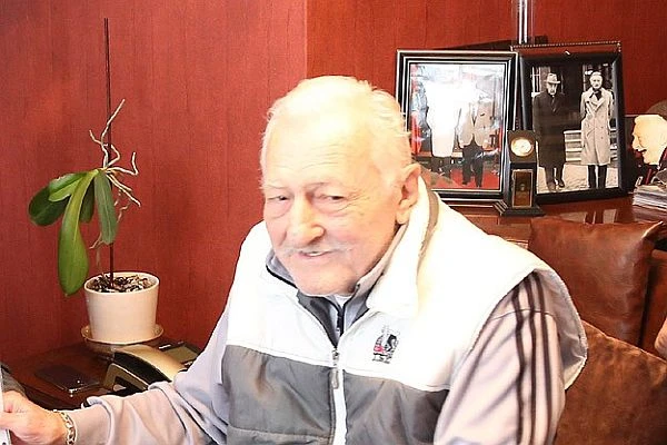 Süleyman Seba, 88. yaşına yoğun bakımda girdi