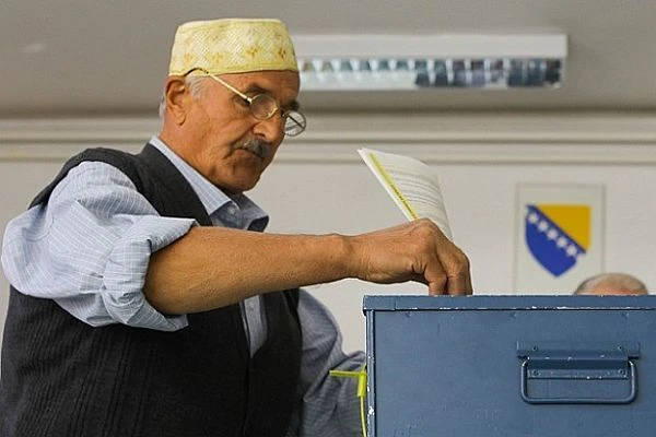 Bosna Hersek 7. kez sandığa gidiyor