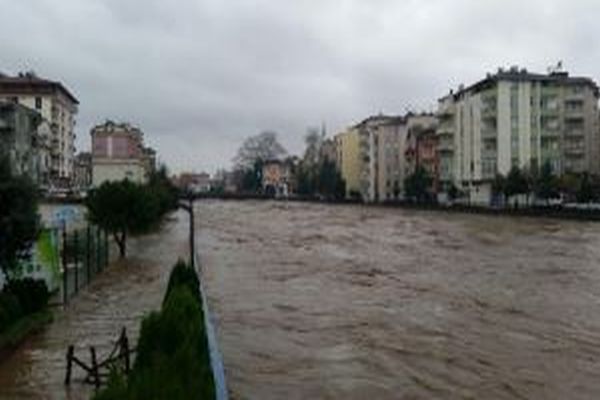 Terme&#039;de sel sonrası yıkım kararı