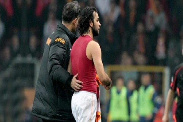 Selçuk İnan, derbideki tepkisinin sebebini açıkladı