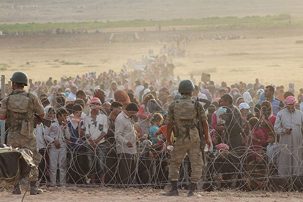 Sınıra yakın 20 köyün IŞİD&#039;in kontrolü altına geçtiği iddia edildi