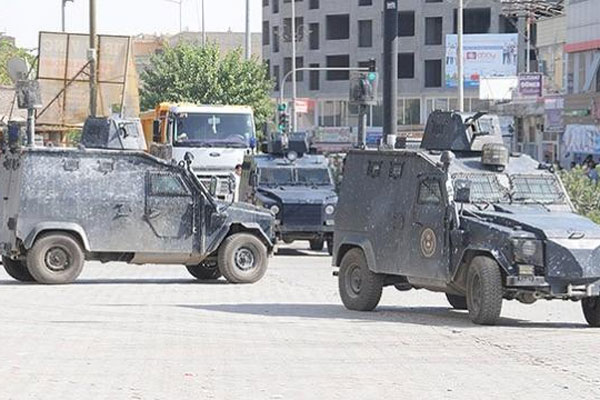 Şırnak&#039;ta polise silahlı saldırı