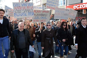 Şişli&#039;de &#039;tepki&#039; yürüyüşü