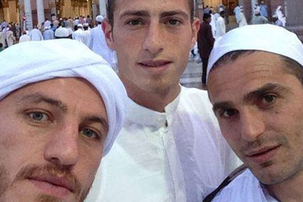 Sivassporlu futbolculardan Umre&#039;de selfie