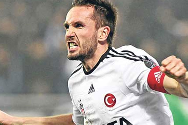 Sivok&#039;tan Beşiktaş taraftarını üzecek açıklamalar