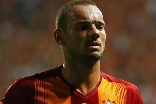Sneijder&#039;den ManU açıklaması