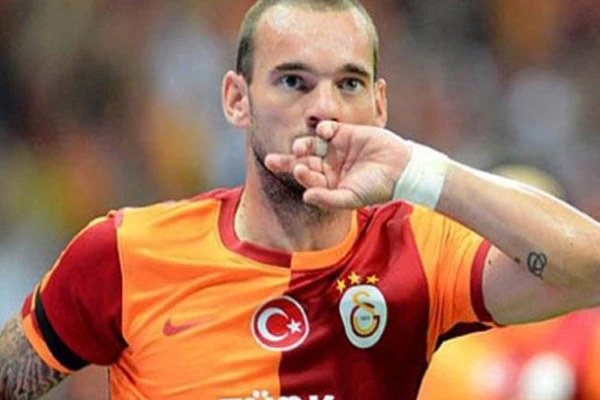 Sneijder'in menajeri İstanbul'da