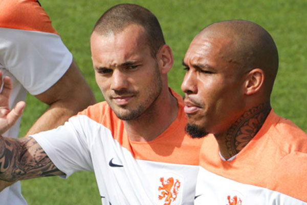 Sneijder&#039;den transferi hakkında kritik açıklamalar