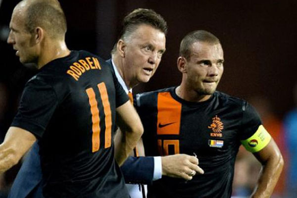 Van Gaal&#039;den Sneijder hakkında önemli açıklamalar