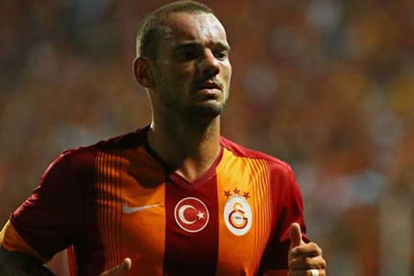 Sneijder Hollandaya mı dönüyor