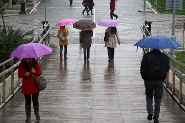 Meteoroloji&#039;den 10 ilimize kritik yağış uyarısı