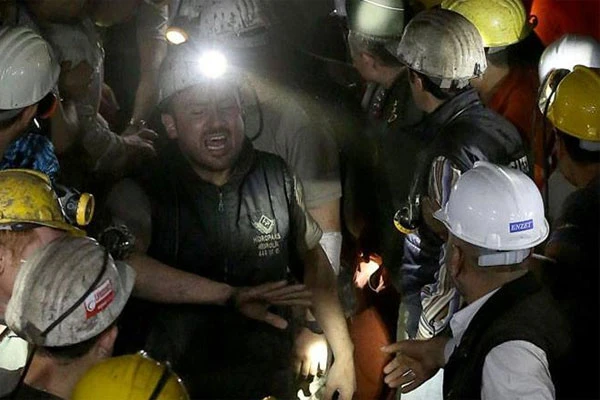 Soma'da 5 işçi daha kurtarıldı