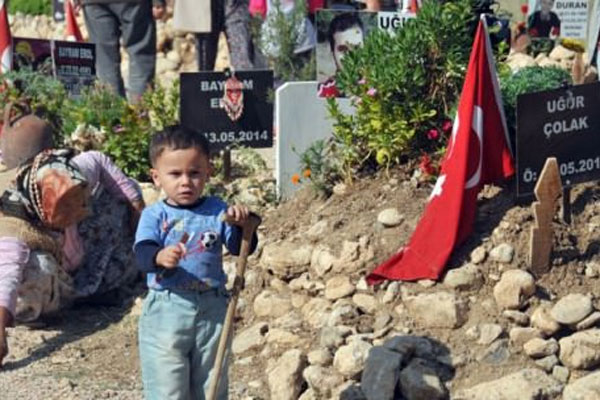 Soma&#039;da bayram hüzünlü geldi