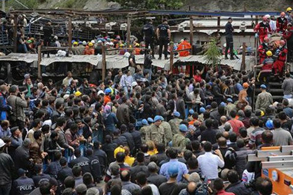 Soma'ya devlet eli değdi ama birileri 'müstehaktır' dedi