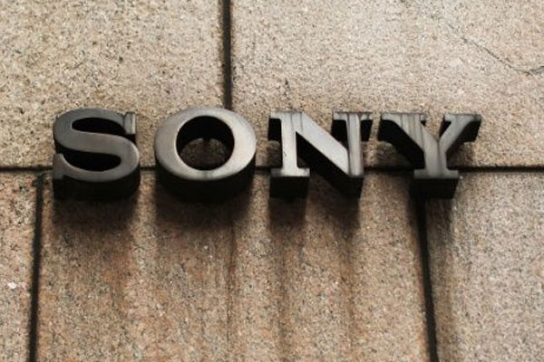 Sony, zararını açıkladı, hisseleri düştü