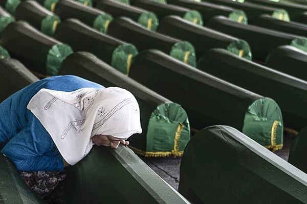 Hollanda Srebrenitsa soykırımında kısmen suçlu bulundu