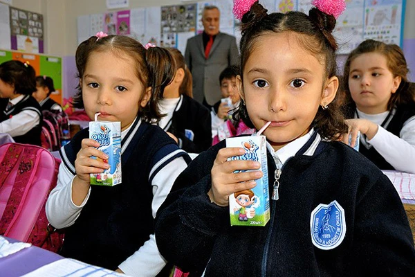 Öğrencilere haftada 3 gün süt dağıtılacak
