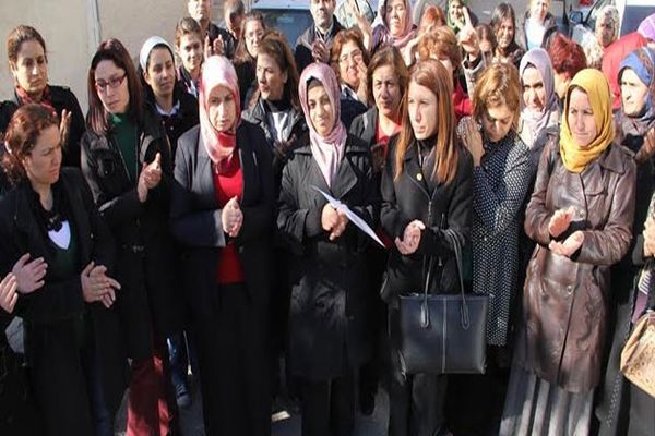 Viranşehir İlçesi&#039;nde töre cinayetlerine protesto