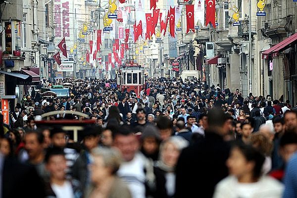 Türkiye nüfusu 2030&#039;da 86 milyonu geçecek