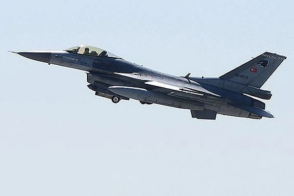 Suriye'nin Türk uçaklarına karşı tacizleri sürüyor