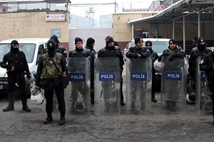 BDP'li vekiller Ayhan ve Yıldırım'a tahliye kararı