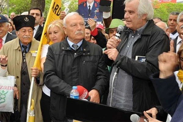 Tarık Akan'dan Necdet Özel'e 'sessiz kalma' isyanı