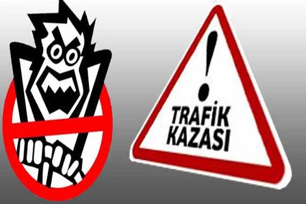 İşçileri taşıyan midibüs yan yattı 15 kişi yaralandı