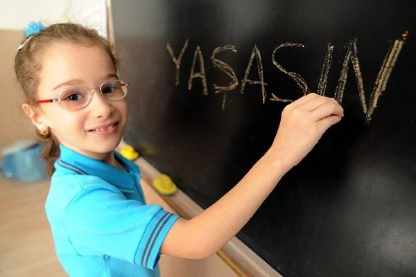 Üç aylık yaz tatilinin ardından ders zili 15 Eylül'de çalacak