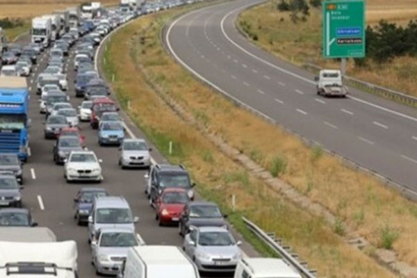 Tatilciler dikkat, işte yollarda son durum