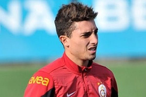 Alex Telles, o dev kulübün listesinde