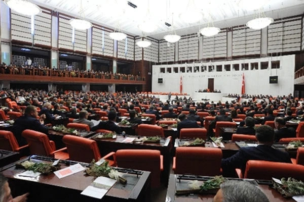 Meclis 25 Temmuz'a kadar çalışmaya devam edecek
