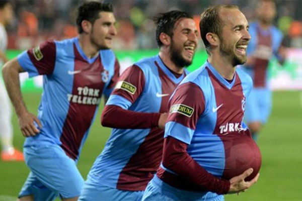 Trabzonspor evinde Gençlerbirliği&#039;ni farklı yendi