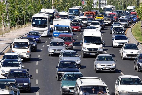 Trafikte &#039;pazartesi sendromu&#039;