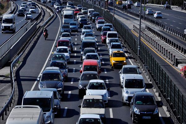 Bayram trafiği erken başladı! İşte trafikte son surum