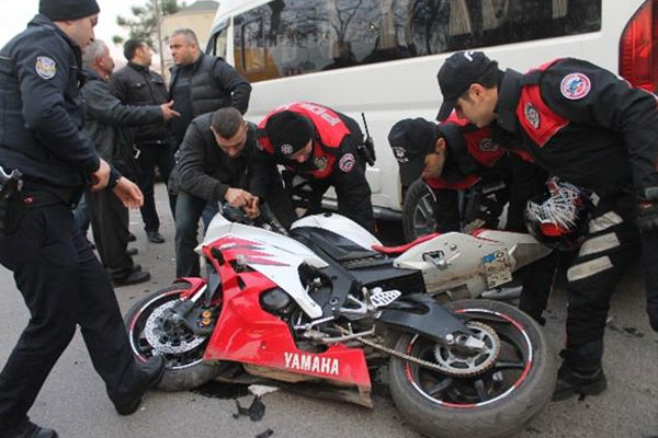 Trafik ekiplerini bile şaşırtan kaza