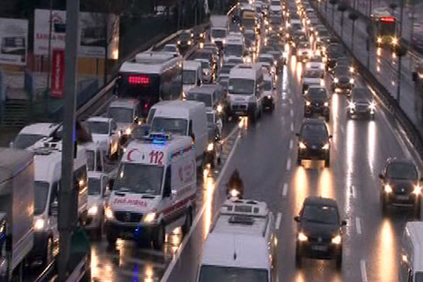 İstanbul’da yılbaşı trafiği