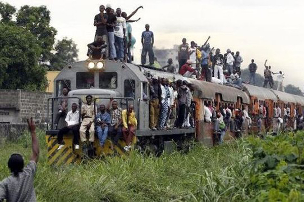 Demokratik Kongo Cumhuriyeti&#039;nde tren kazası, 60 ölü