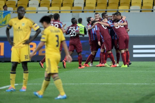 Trabzonspor, deplasmanda Metalist Kharkiv&#039;i 2-1 yendi