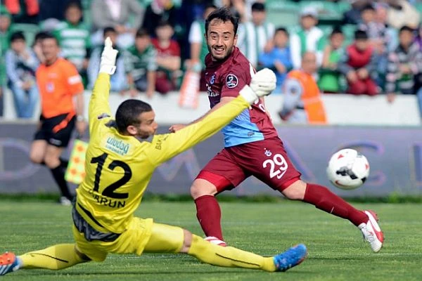 Bursaspor-Trabzonspor maçının geniş özeti ve golleri