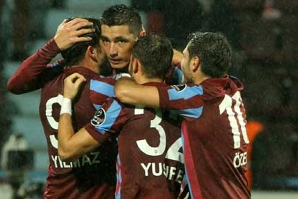 Trabzonspor, Gençlerbirliği&#039;ni 4-1&#039;lik skorla geçti