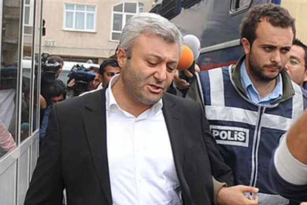 Tuncay Özkan'dan 'tutuklanma' iddiası