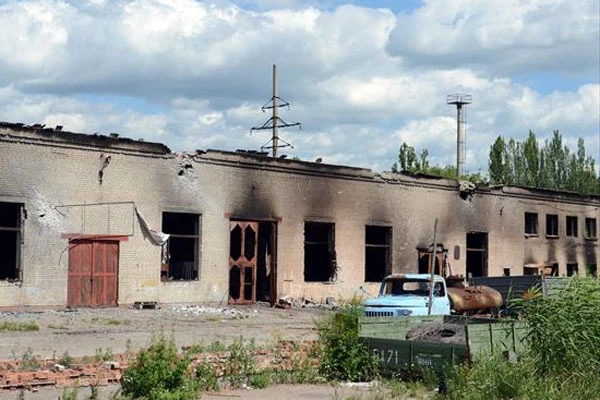 Ugansk'tan dumanlar yükseliyor