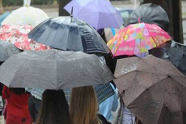 Meteoroloji&#039;den İstanbul ve 11 il için sağanak yağış uyarısı!