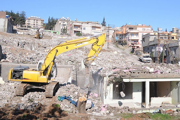 Antalya ve Kayseri de &#039;kentsel dönüşüm&#039;e katıldı