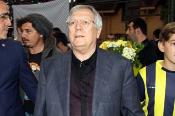 Aziz Yıldırım'dan taraftara, 'Sen beni eşkıya mı sandın'