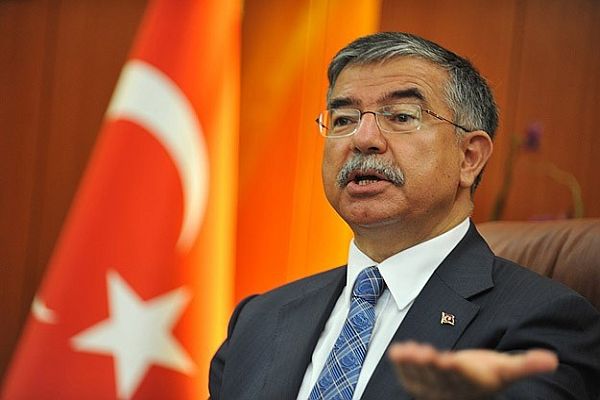 Yılmaz, 'Bütün askerlik şubeleri kapatılabilir'