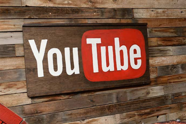 YouTube&#039;a çevrimiçi oynatma özelliği