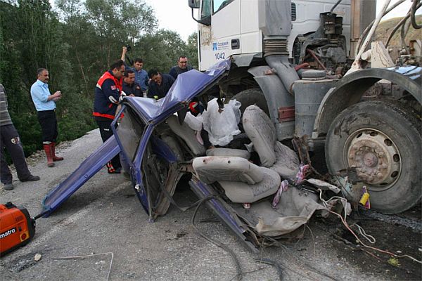 Yozgat&#039;ta feci kaza, 5 ölü