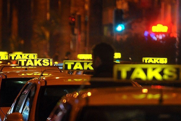 Ankara&#039;da taksi ücretlerine zam yapıldı