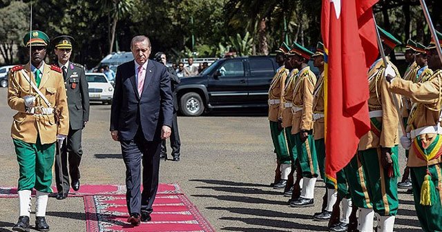 Cumhurbaşkanı Erdoğan Etiyopya&#039;da törenle karşılandı